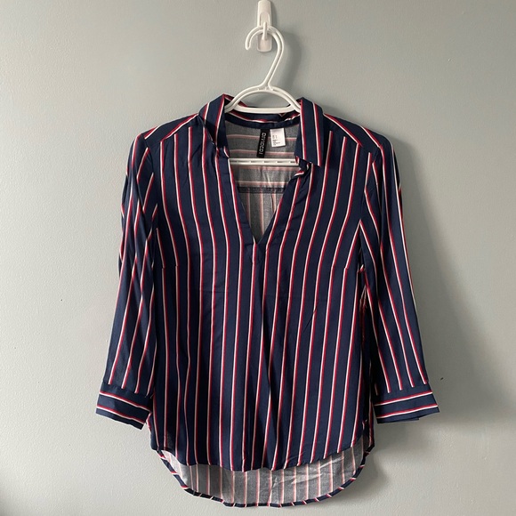 2/$20 Navy/Red Striped Dress shirt w/ Collar - Picture 1 of 2